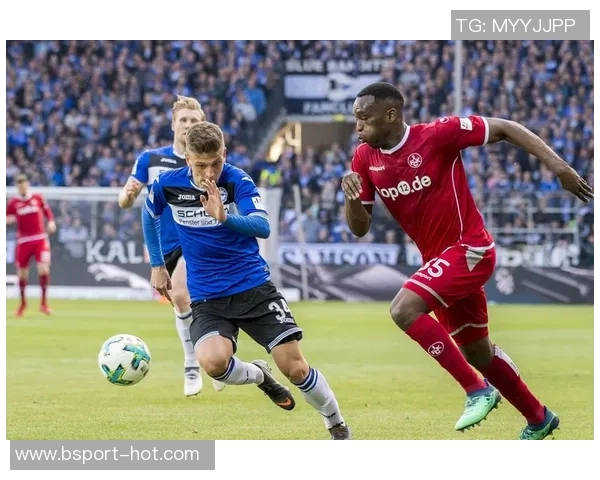 国王杯精彩对决曼城6-2逆袭拜仁战术解析引发热议