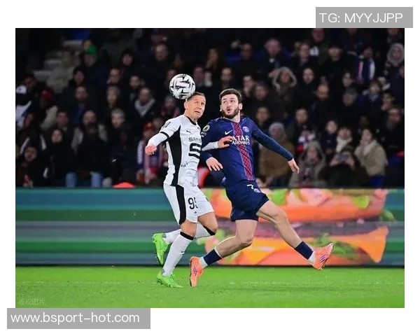 欧冠激战马竞与巴黎圣日耳曼战平争议判罚引发全场热议