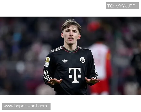 友谊赛精彩回顾AC米兰逆转拜仁4-0全场沸腾战术解析