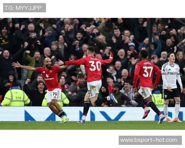 曼联逆转拜仁上演惊天绝杀全场沸腾国王杯精彩战报