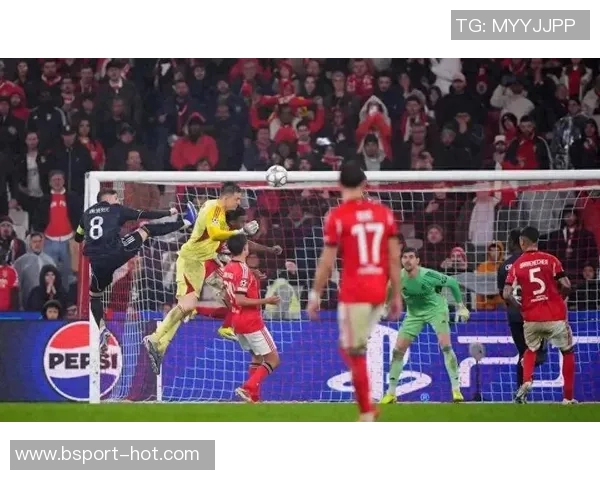 欧联杯阿森纳与本菲卡战平争议补时进球引发全场热议 欧联杯阿森纳与本菲卡战平争议补时进球引发全场热议