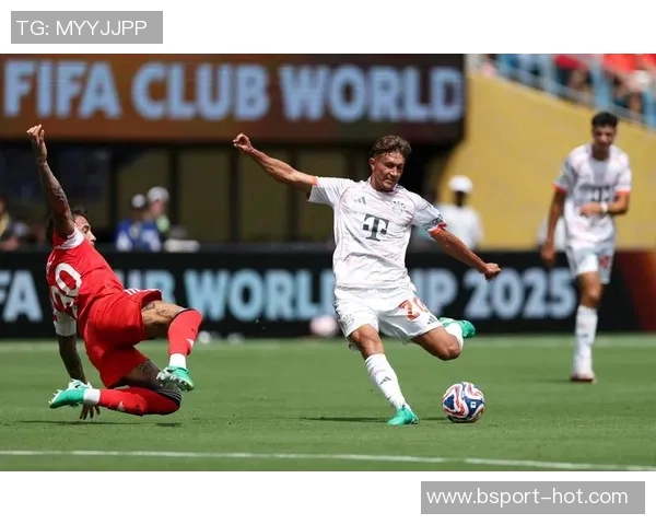 本菲卡大胜拜仁6-2赛后点评引发全场热议与反思